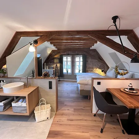 Zum Tausendsassa エデスハイム