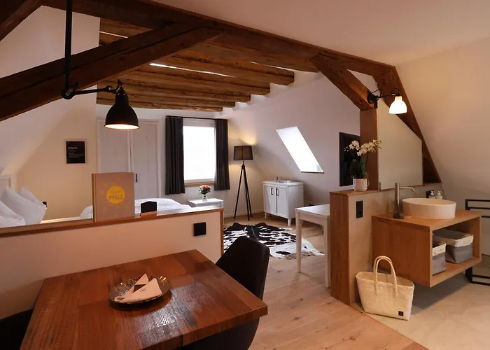 Apartment Zum Tausendsassa Edesheim